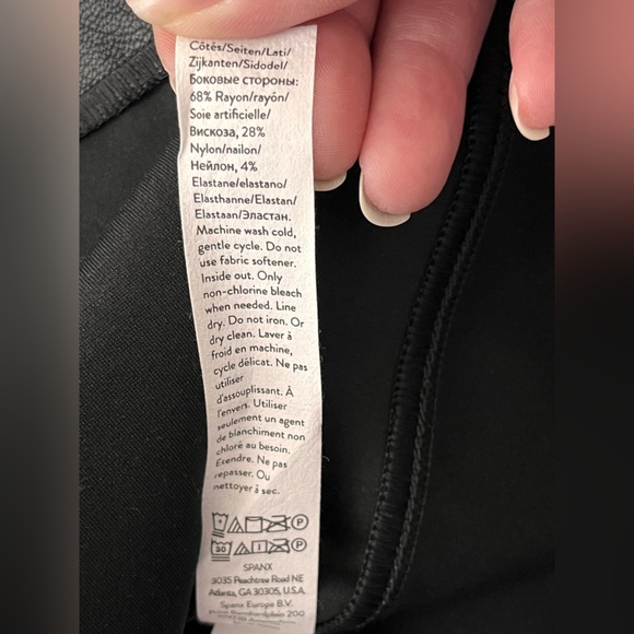 SPANX Leather-Like Combo Fitted Dress - Luxe Black Sz M New with Tags - Picture 11 of 12